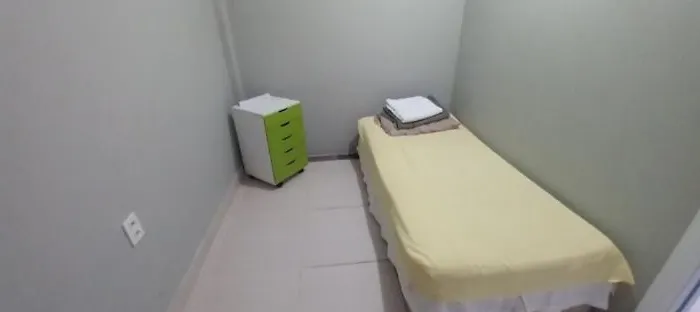 Quarto Individual Na Asa Norte Em Brasilia-Df